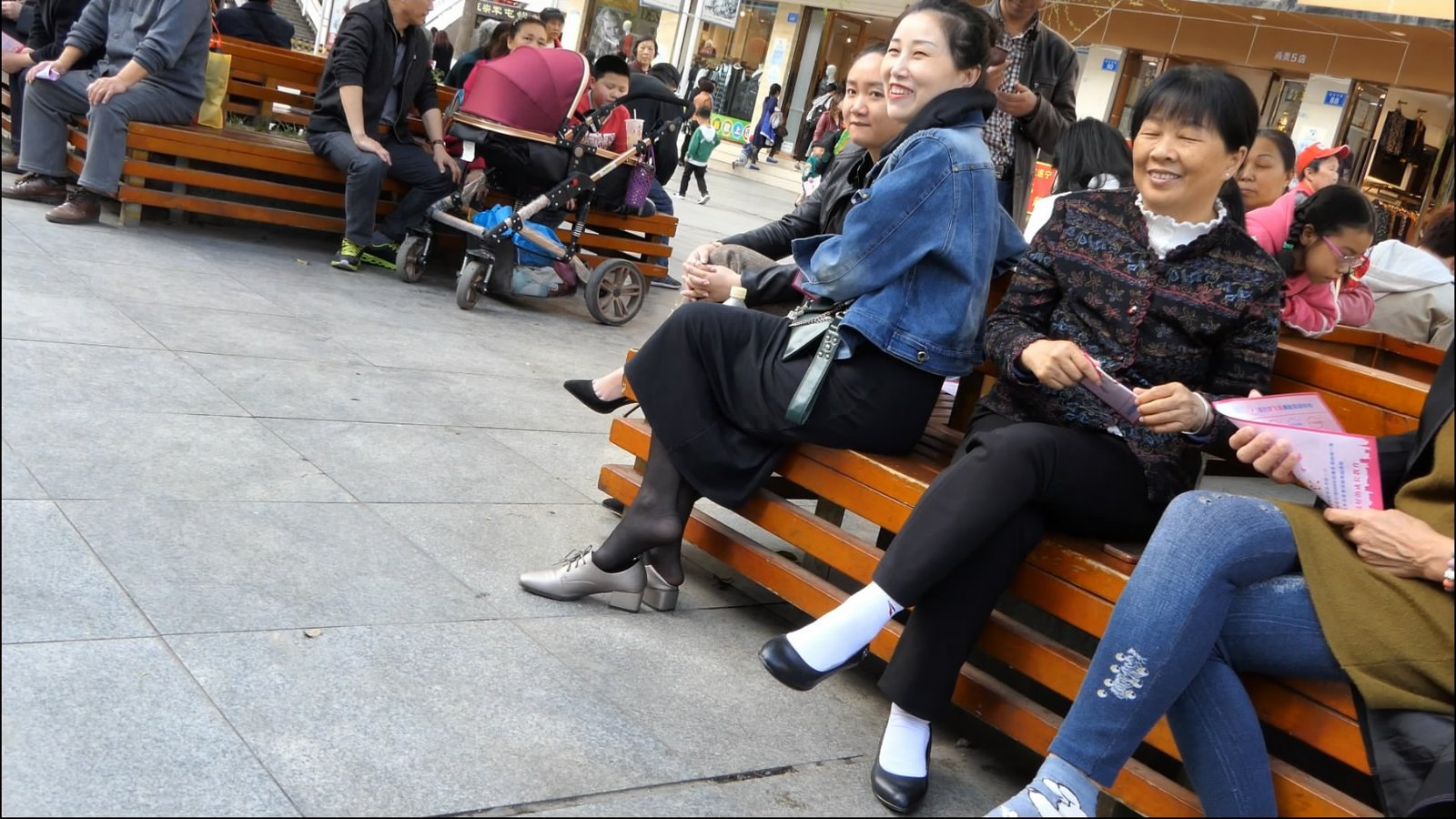 streetsnapshoep[00 00 39][20181210 222711 1]